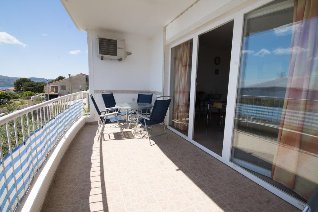 Apartments Jasna Trogir Ngoại thất bức ảnh