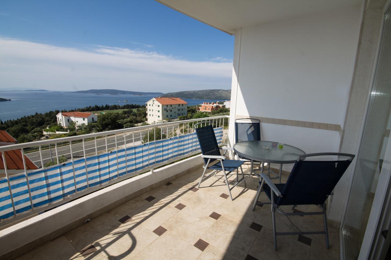 Apartments Jasna Trogir Ngoại thất bức ảnh